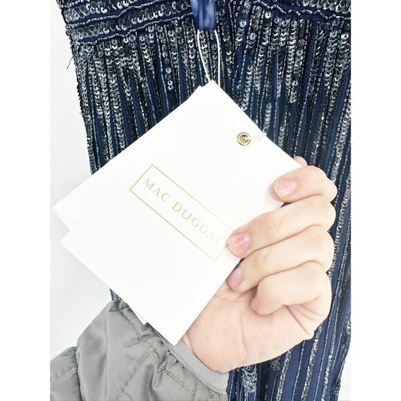 Mac Duggal 5226 Navy Blue V-Neck Sequin Sleeveless Gown Size 2 New - Picture 7 of 9